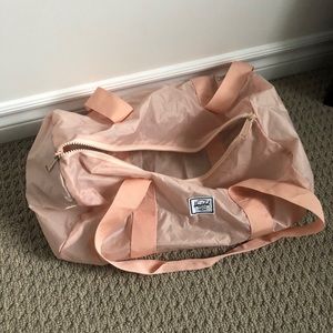 Herschel lightweight overnight bag